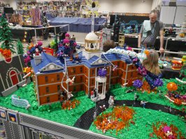 X-Mansion Sentinel Siege by Brixcelsior Big Kid Brix