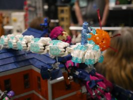 X-Mansion Sentinel Siege by Brixcelsior Big Kid Brix