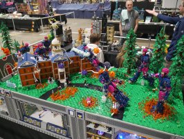 X-Mansion Sentinel Siege by Brixcelsior Big Kid Brix