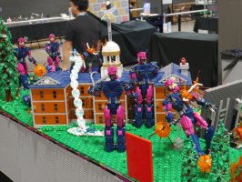 X-Mansion Sentinel Siege by Brixcelsior Big Kid Brix