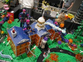 X-Mansion Sentinel Siege by Brixcelsior Big Kid Brix